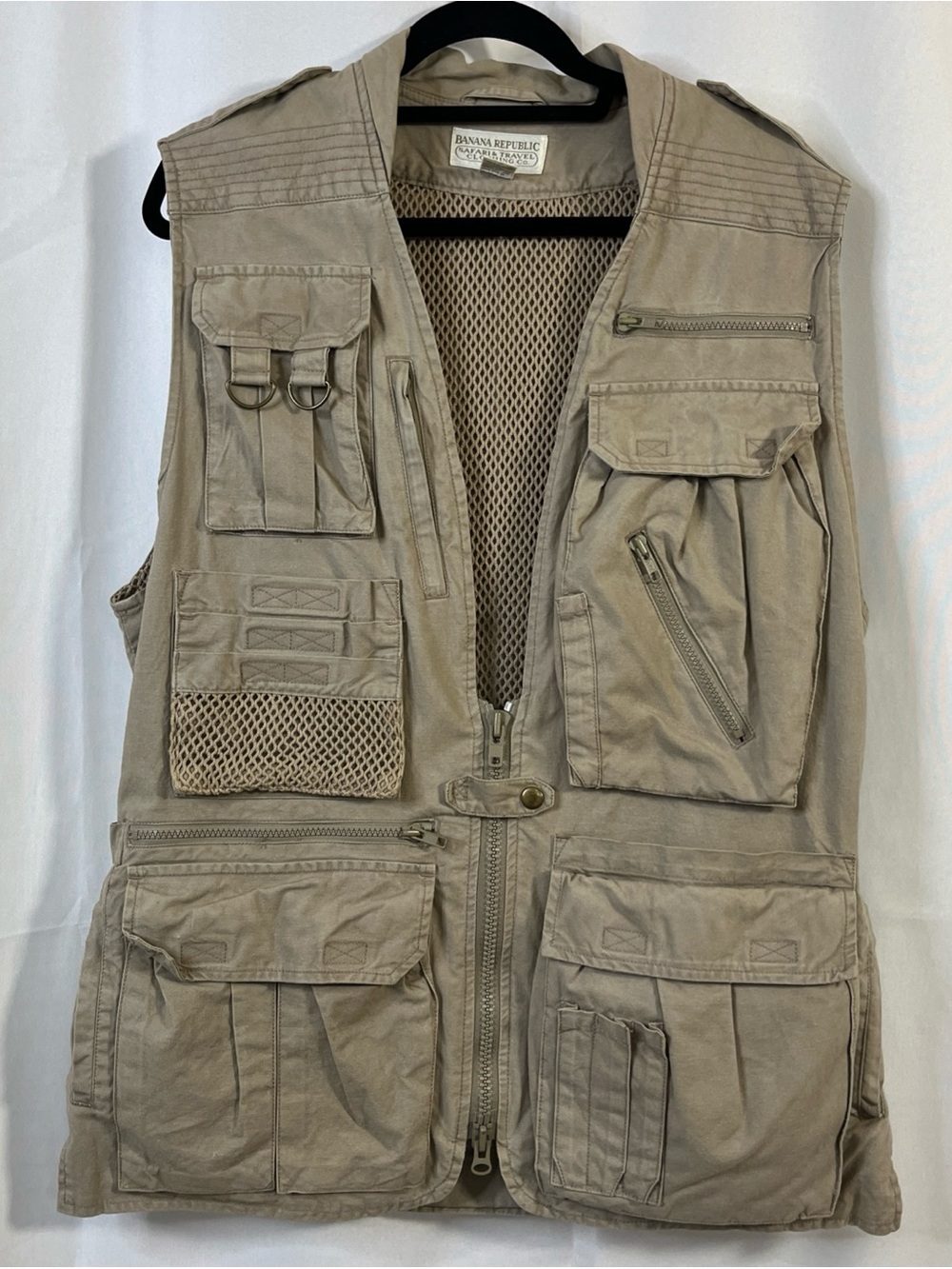 Banana Republic Safari Utility Vest Men’s Medium Khaki Multi Pocket Mesh Fishing
